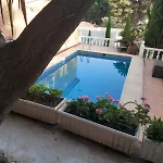 En Con Piscina 100 M De La Playa *